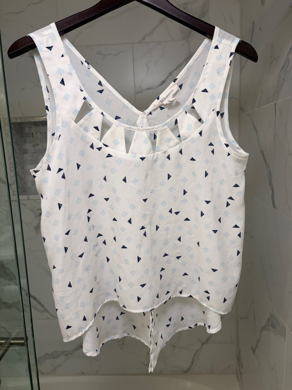 Casual White Geometric Cutout High-Low Shirt
